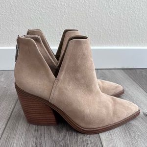 Vince Camuto Gigietta Booties